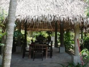 Baan Taa Yaay